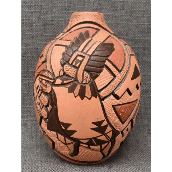 HOPI POTTERY VASE (CARLA NAMPEYO)