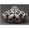 Image 1 : ACOMA POTTERY VASE (DOROTHY TORIVIO)