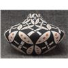 Image 4 : ACOMA POTTERY VASE (DOROTHY TORIVIO)