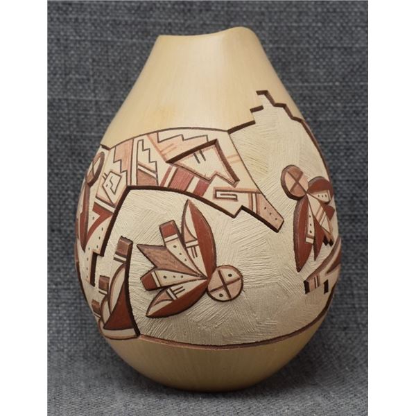 HOPI POTTERY VASE (LOREN H NAMPEYO)
