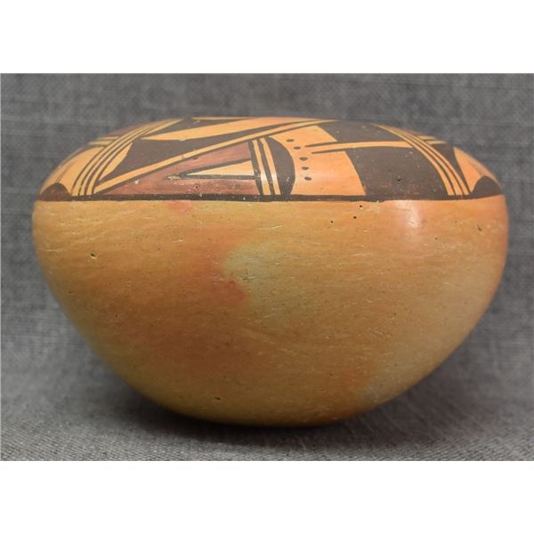 HOPI POTTERY BOWL