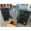 Image 1 : Fender Portable PA System w/Tripods