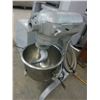 Image 1 : Hobart 20 Qt. Mixer w/Bowl/Hook