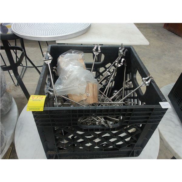 Crate w/Menu Stands