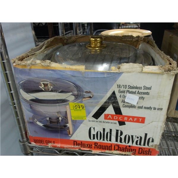 Ornate Brass Trim Chafing Dish