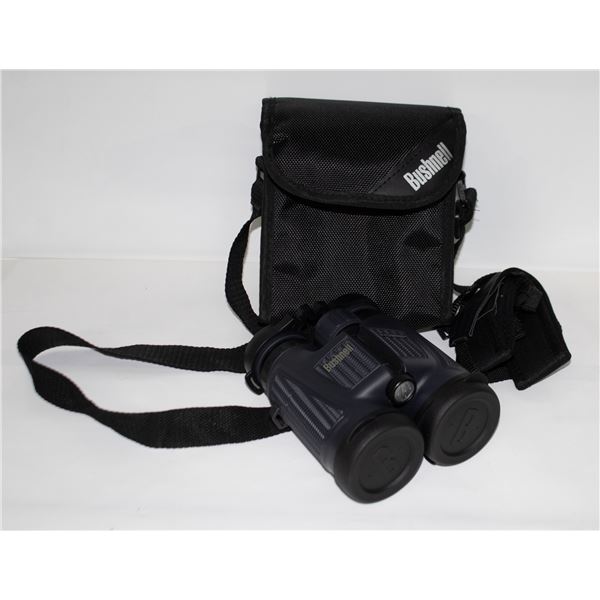 BUSHNELL BINOCULARS WATERPROOF 10X42 WITH SOFT