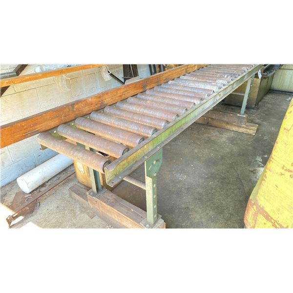 METAL MATERIAL ROLLER APPROX, 10.5 FT L ,1.5 FT W 2FT H GREEN