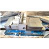 Image 2 : KURT MACHINIST VISE W/CRANK HANDLE