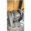 Image 3 : SHELF WITH MACHINIST ROTARY TABLE