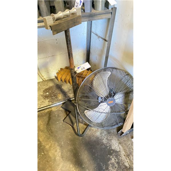 HDX SHOP FAN & SMALL ADJUSTABLE METAL MATERIAL ROLLER