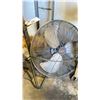 Image 2 : HDX SHOP FAN & SMALL ADJUSTABLE METAL MATERIAL ROLLER