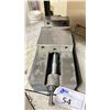 Image 1 : MACHINIST VISE NO HANDLE WITH UNIT