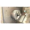 Image 6 : OKUMA ES-L8 PROGRAMABLE LATHEN OKUMA OPS U10L WITH SATSE CONVEYOR COMES WITH METAL SHOP CART FULL