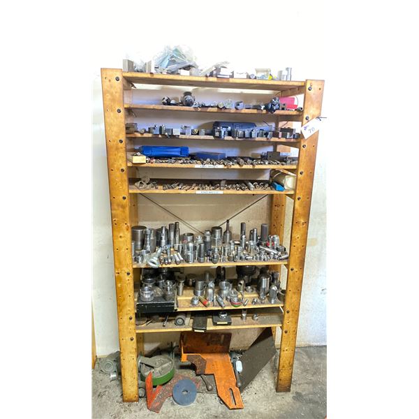 WOODEN SHELF UNIT FILLED WITH ASSORTED MACHINIST TOOLING PARTS AND ACCESSORIES FOR LATHE, MILING