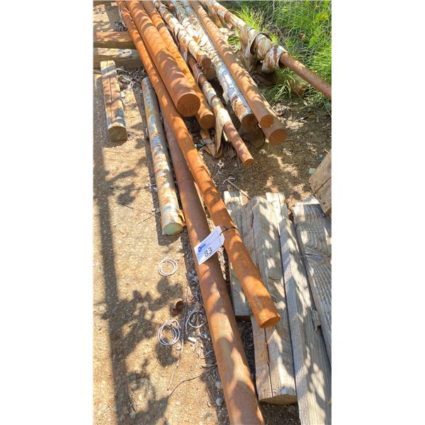 GROUP OF SOLID ROUND STOCK METAL MATERIAL OUTSIDE