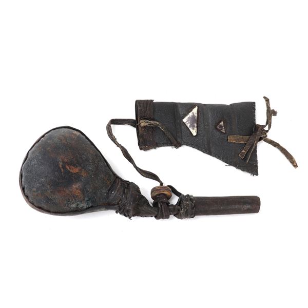 Pre-Civil War Pear Shaped Gunpowder Flask & Shot Pouch, Rare