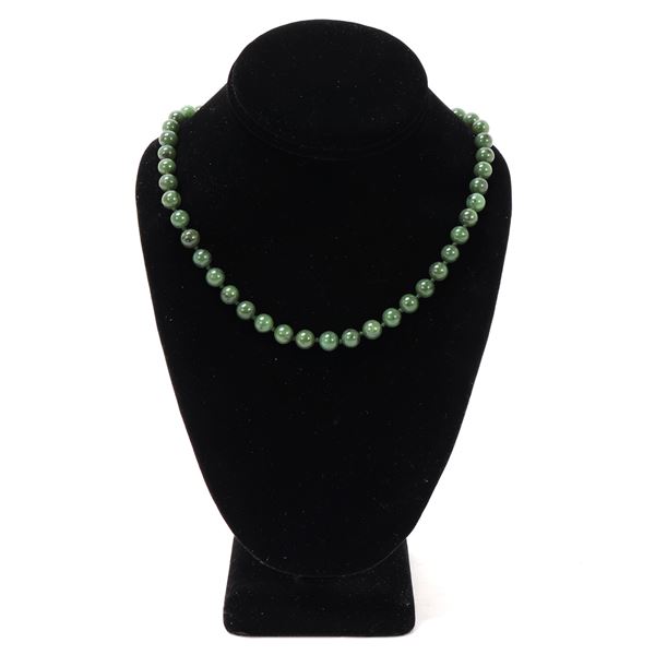 Gorgeous Chinese Marbled Jade Bead Necklace