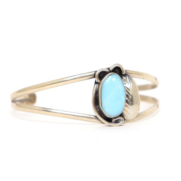 Gorgeous Sterling Silver & Turquoise Native American Bracelet