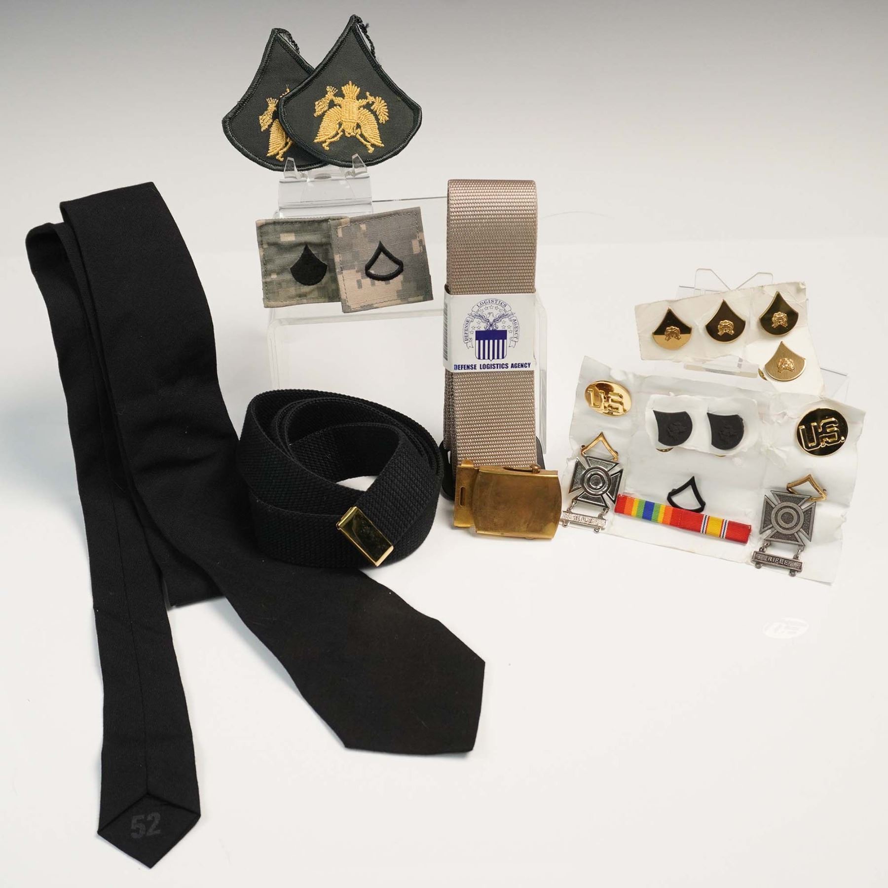 20pc US Army Uniform Accessory Set