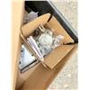 Image 8 : WARN A2000 FREESPOOL WINCH WITH AIRCRAFT WIRE ROPE