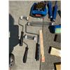 Image 2 : PAINTING SUPPLIES