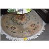 Image 1 : CHINESE WOOL RUG - OVAL (107" X 67")