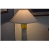 Image 3 : VINTAGE BANANA LEAF FLOOR LAMP W/SHADE (57 1/2")