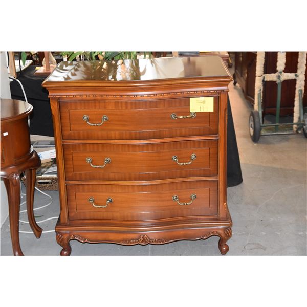 PEERGEN 3 DRAWER DRESSER W/VANITY MIRROR & STORAGE