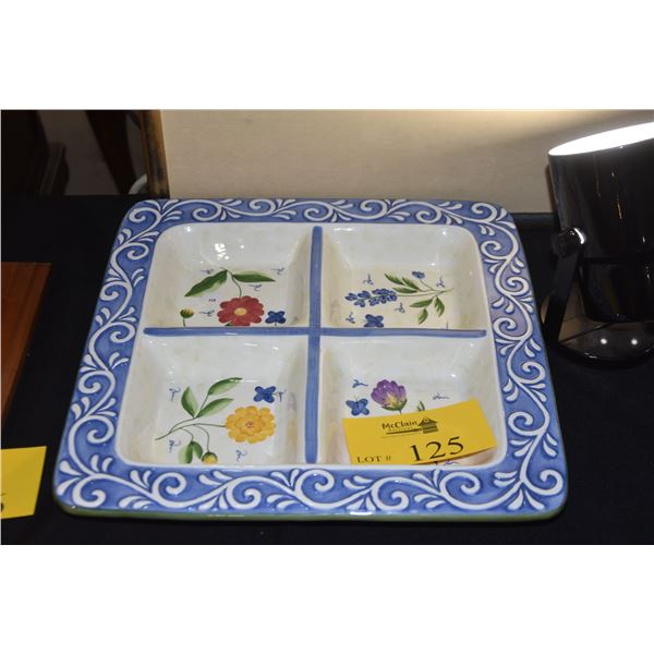 SERVING TRAYS W/FLORAL MOTIF (2 PCS)
