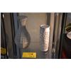 Image 1 : LATTICE VASE & CANDLE HOLDER (BLANC DE CHINE) (2 PCS)