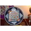 Image 2 : ANTIQUE JAPANESE MEIJI-TAISHO PORCELAIN IMARI BOWL (13 1/4")