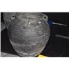 Image 2 : CHINESE POTS (2 PCS)