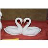 Image 2 : LLADRO SWAN FIGURINES (2 PCS)