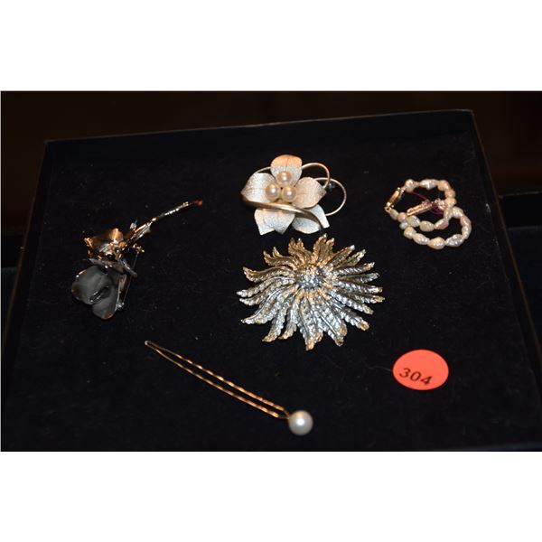 COLLECTION OF FASHION JEWELRY (SOME W/PEARLS) (3 PCS)