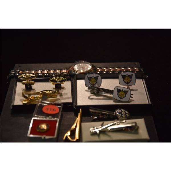 ISAAC MIZRAHI WATCH & COLLECTION OF CUFFLINKS & TIE CIPS (9 PCS)