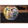 Image 2 : CHINESE POLYCHROME GINGER JAR W/WOOD LID, 100 ANTIQUE MOTIF (8 1/2")