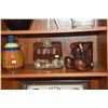 Image 2 : MIXED LOT: VASE, HOUSE & WOOD SHOES (4 PCS)
