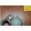 Image 3 : CELADON VASE & EWER (BROKEN ON TOP) (2 PCS)