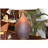 Image 2 : ANTIQUE TABLE LAMP W/SHADE