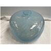 Image 2 : Vintage Art Glass Vase