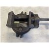 Image 2 : BENCH VISE
