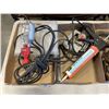 Image 2 : 4 TRAYS OF INDUSTRIAL SHACKLES, HOOKS, WORKLIGHT AND MORE