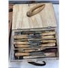 Image 2 : WOOD TURNING TOOLS AND CHISELS