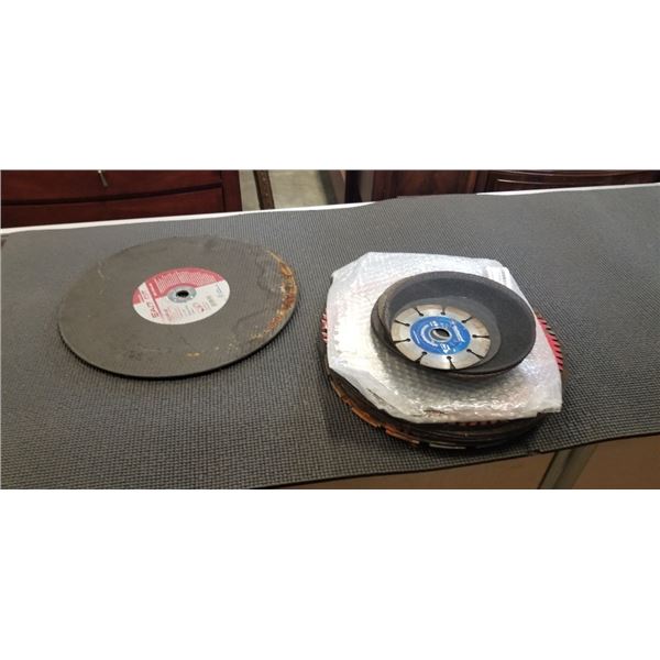 LOT OF LARGE GRINDING DISCS AND SAW BLADE