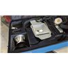 Image 2 : COOPER LIGHTING KIT IN CASE
