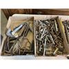 Image 2 : 3 TRAYS OF HARDWARE AND 2 WINCHES