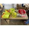 Image 1 : LOT OF HI-VIZ SAFETY GEAR