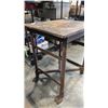 Image 2 : HEAVY DUTY SHOP TABLE