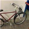 Image 3 : RED RALEIGH BIKE