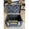 Image 2 : DEWALT TOOL BOX